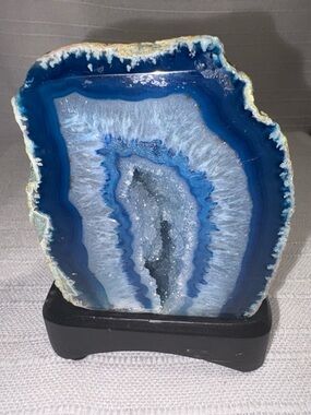 Natural Brazilian Agate Geode Slice Blue Druzy Specimen Wooden Stand 4.5" EUC